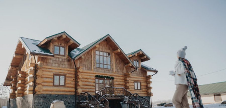 Стрижівка заміський комплекс «Lake House» 