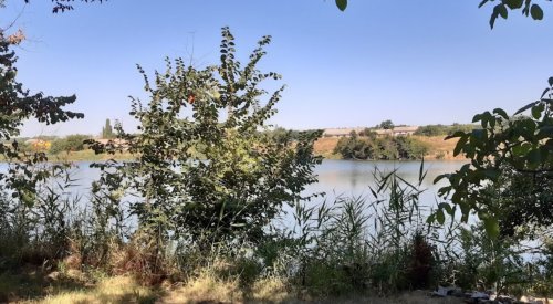 Озеро Авангард: риболовля у Дніпропетровській області.