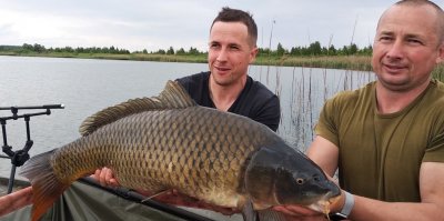 Рибалка на Озері Кричевичі у Волинській області