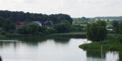 Рибалка на озері Цукерня, с. Якушинці у Вінницькій області