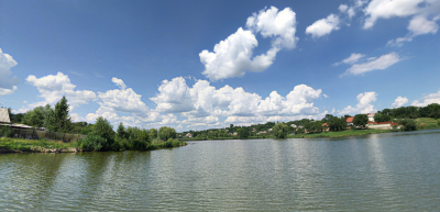 Рибалка на озері Цукерня, с. Якушинці у Вінницькій області