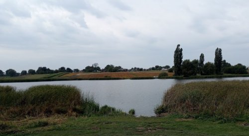 Рибалка біля села Хорев Волинської області