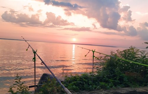 Рибалка в селі Мішурін Ріг Дніпропетровської області