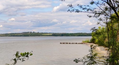 Рибалка в селі Мішурін Ріг