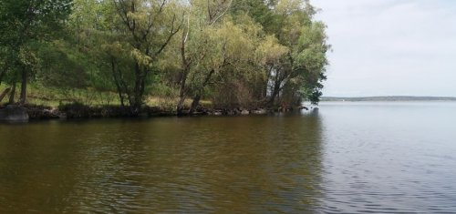 Рибалка в селі Мішурін Ріг Дніпропетровської області