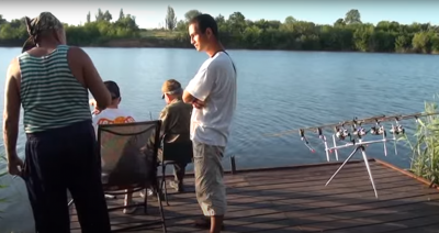 Риболовля біля села Нікольське в Запорізькій області