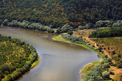 Риболовля біля Бучача Тернопільської області