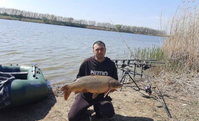 Рыбалка на пруду Ростыня в Харьковской области_13