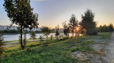 Рыбалка на озере в микрорайоне Озерна